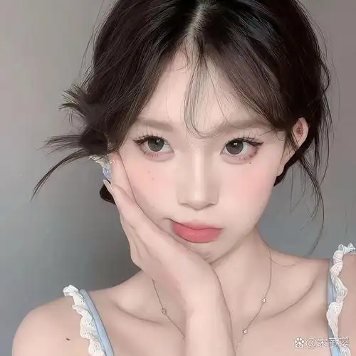 里番动漫轮播封面海报